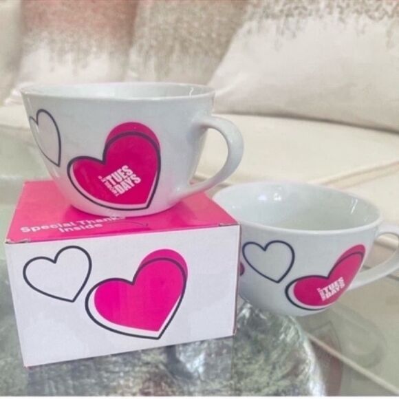Other - LIMITED EDITION T-Mobile Tuesdays Heart Ceramic Round Mug set of 2